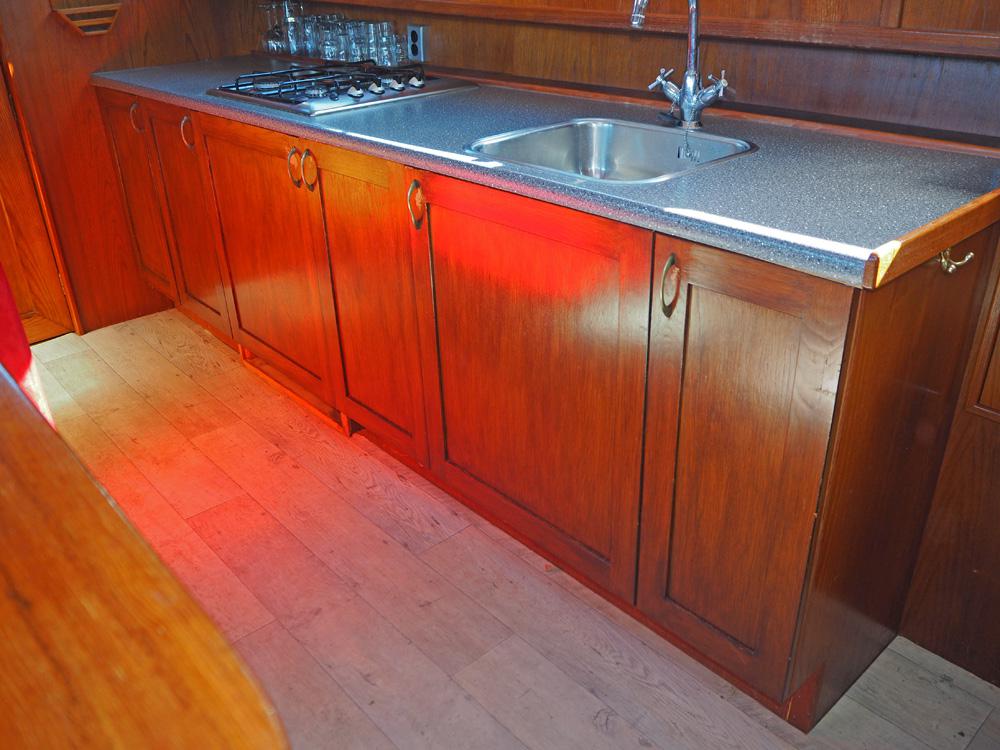 Salon, H&eacute;bergements